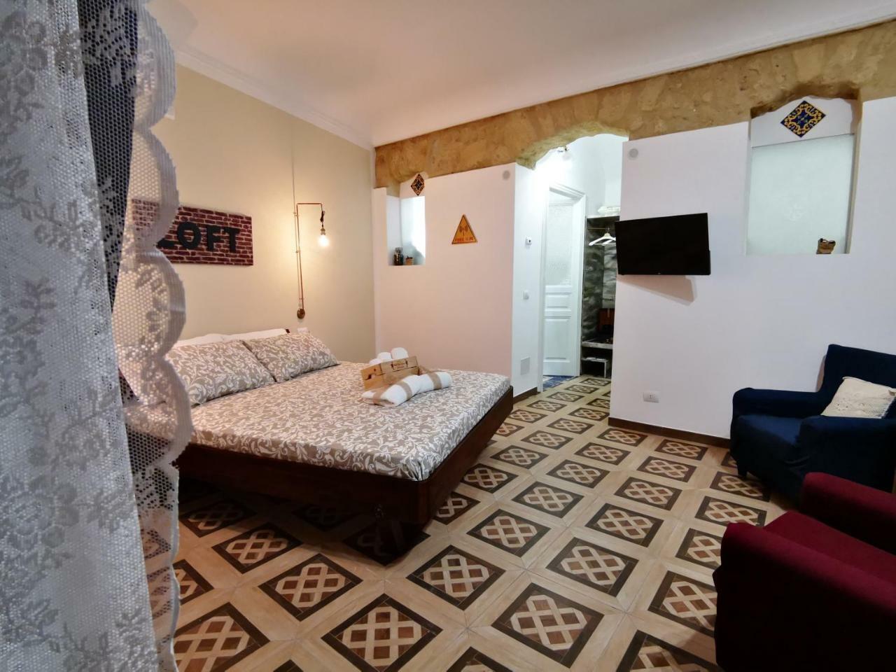 Suite Inn Centro Dimora Storica Enna Luaran gambar